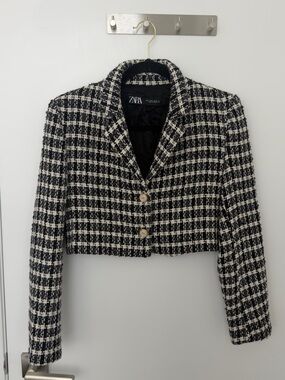 Zara Black & White Tweed Cropped Blazer SMALL
